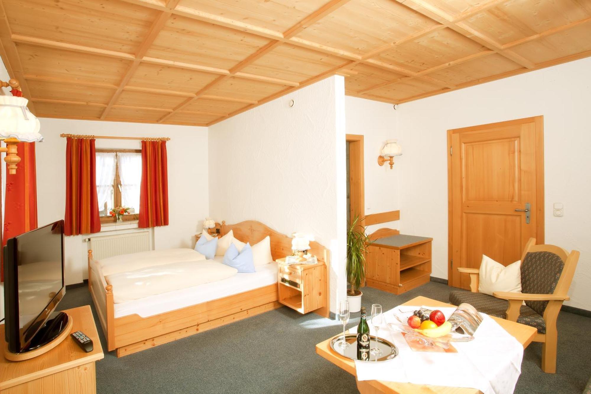 Hotel Landhaus Feldmeier ***S Oberammergau Eksteriør billede